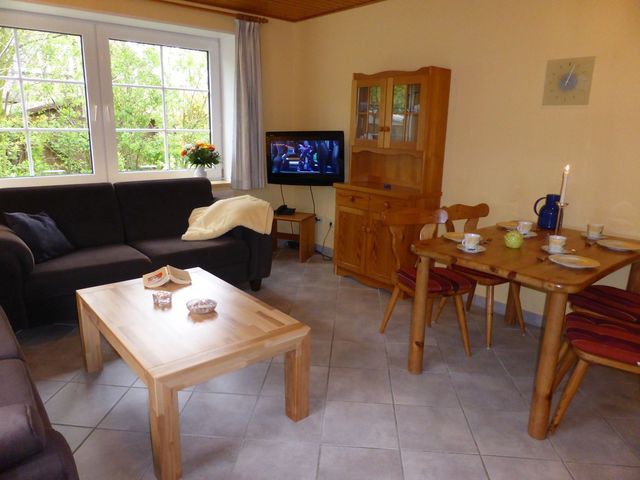 Ferienwohnung in Fehmarn OT Presen - "Ferienhof Rie&szlig;en" Wei&szlig;es Haus Nr. 34 - Bild 3