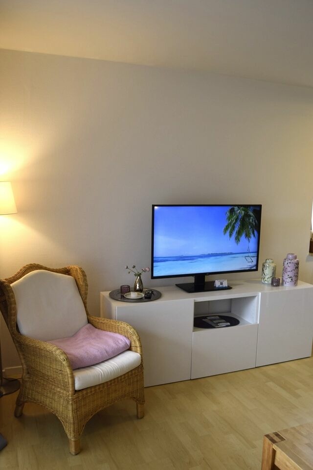 Ferienwohnung in Sch&ouml;nberger Strand - Hoffmann, Helena & Roderich: Ferienapp. (Nr. 2) - Bild 7