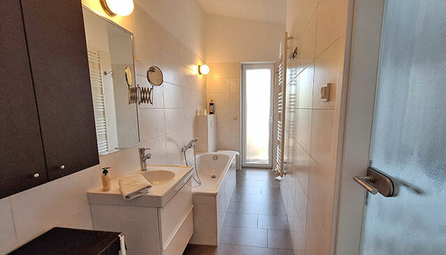 Ferienwohnung in Heringsdorf - Anna Whg2 BRINKMANNHAUS - modern viel Platz fast am Strand Sauna Terrasse Grill - Bild 11