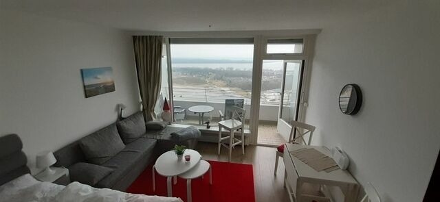 Ferienwohnung in Travemünde - Strand-Süd-Apartment **Panorama Lounge** im 31. OG mit Ostsee-Trave-Priwall-Altstadt-Hafenblick - Bild 4