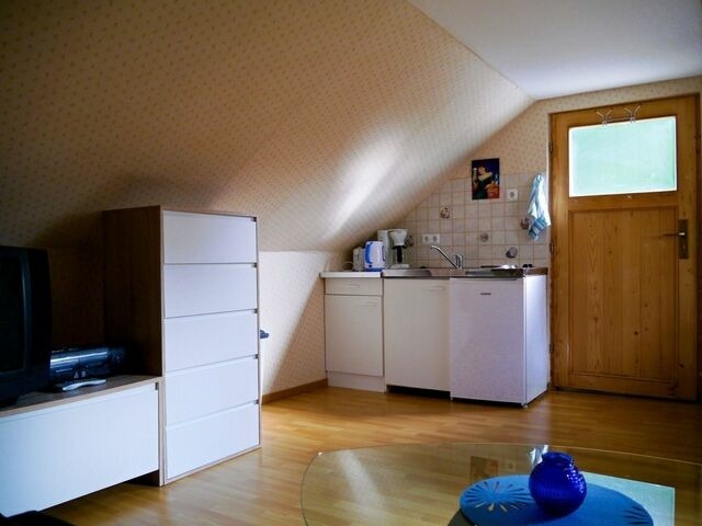 Doppelzimmer in Heringsdorf - Kaiserbad Heringsdorf - Kuscheliges Ferienzimmer Kr&auml;hennest - Bild 4