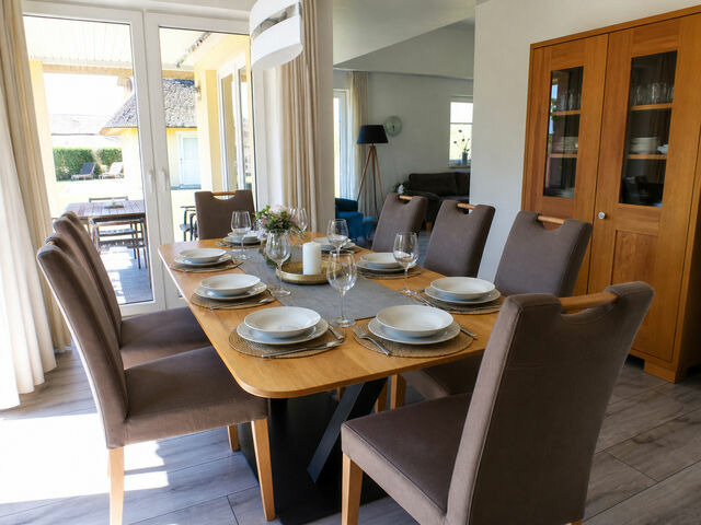 Ferienhaus in Fehmarn OT Staberdorf - Reetdachhaus 3, inkl. 2 Parkpl&auml;tze - Bild 3