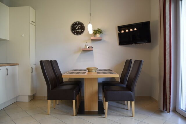 Ferienwohnung in Sch&ouml;nberger Strand - Lange, Niklas: Ostseeresidenz Sch&ouml;nberger Strand, App. "Strandfewo" (Nr. 1) - Bild 6