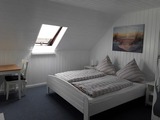 Ferienwohnung in Fehmarn OT Neujellingsdorf - Doppelzimmer Serck - Bild 2