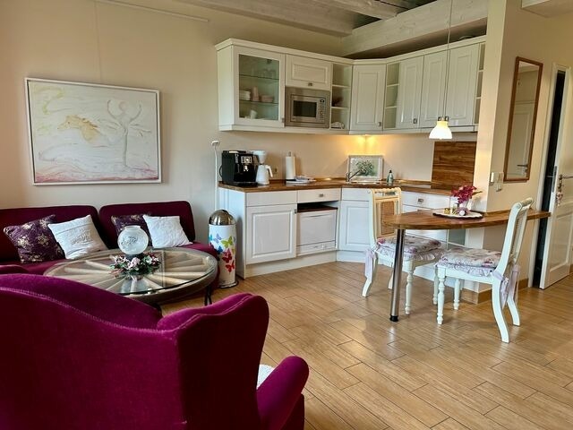 Ferienwohnung in Rieseby - Gut B&uuml;chenau - Ferienwohnung Romantika - Bild 2