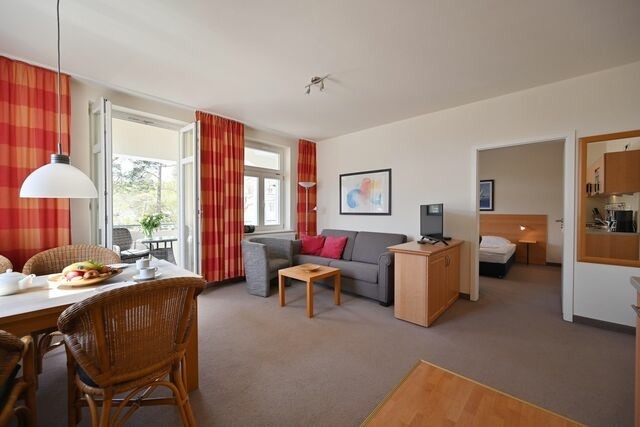 Ferienwohnung in Sellin - Ferienwohnung 9 in Sellin auf R&uuml;gen Villa Celia 6 Pers. WLAN, Sauna 200 m vom Strand entfernt - Bild 3