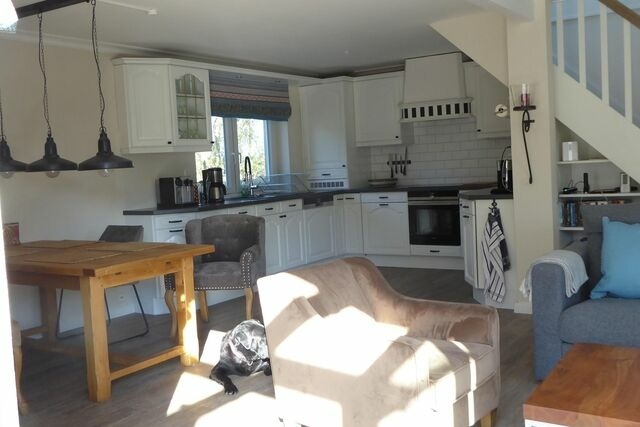 Ferienhaus in Fehmarn OT Neujellingsdorf - Sonnenschein - Bild 6