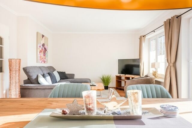 Ferienhaus in Sch&ouml;nberger Strand - Strandl&auml;ufer - Bild 8