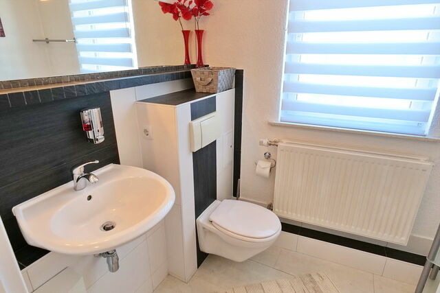 Ferienwohnung in Wismar - Fairmietung Gartenblick 2. OG rechts - ABC543 - Bild 9