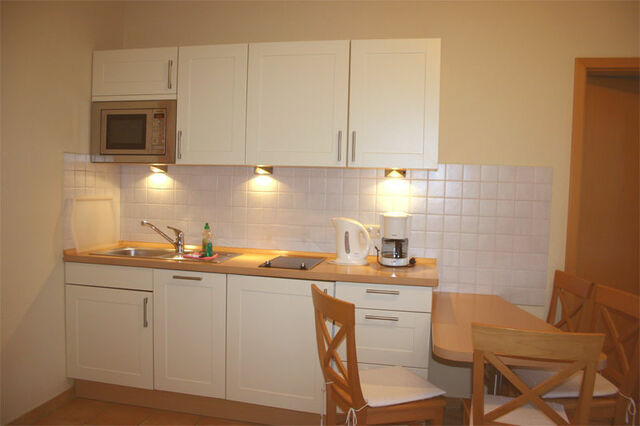 Ferienwohnung in K&uuml;hlungsborn - Lindengarten - 22-15 - Bild 4