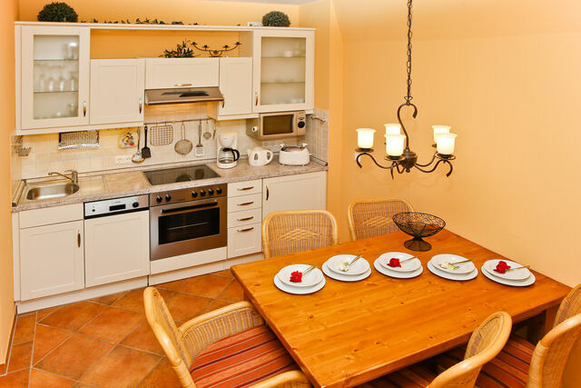 Ferienwohnung in K&uuml;hlungsborn - D&uuml;nenschloss - 02-04 - Bild 3
