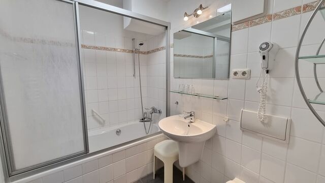 Ferienwohnung in K&uuml;hlungsborn - Ostseewind - 32-20 - Bild 7