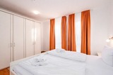 Ferienwohnung in Lobbe - Strandhaus Lobbe, Sanddorn Nr. 3 - Bade- & Erlebniswelt t&auml;glich inklusive - Bild 8