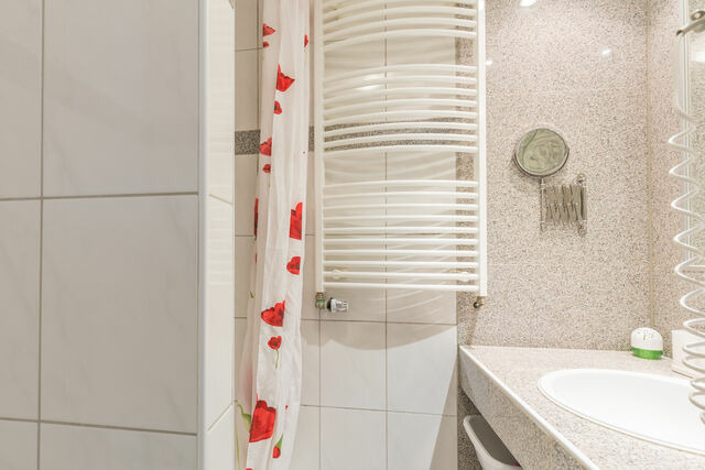 Ferienwohnung in Boltenhagen - Ferienhaus Am Leuchtturm, Ferienzimmer 1 "M&ouml;we" - Bild 7